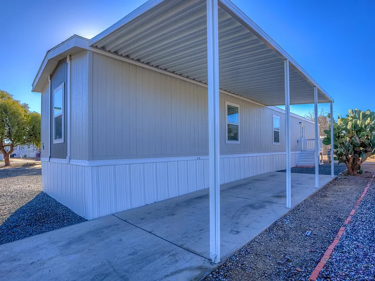 Silverlake Estates MHC — Photo 32