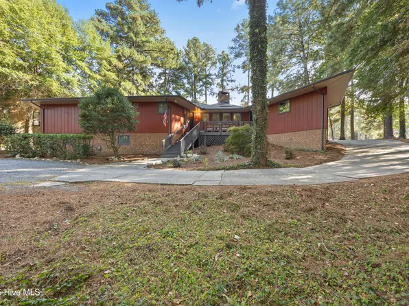 40 Inverness Road, Pinehurst, NC 28374