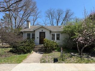 2138 Hughes Ave, Ames, IA 50014