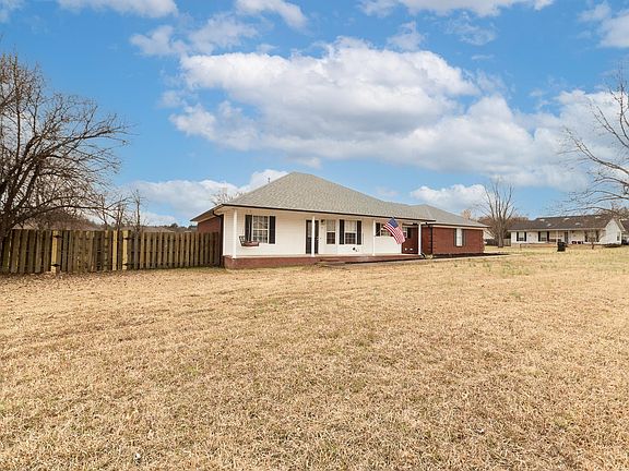 2nd image of 31 Crosswind Cv