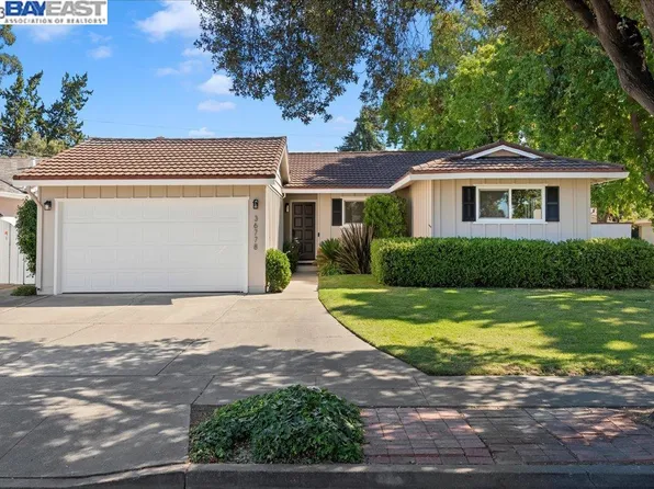 36778 Oak St, Fremont, CA 94536