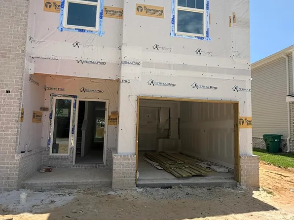 408 Walters Cir #1, Fort Walton Beach, FL 32547