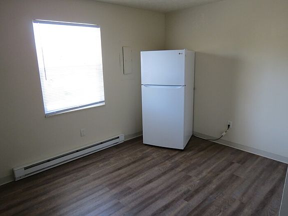 5th image of 2641 Red Rock Blvd APT A