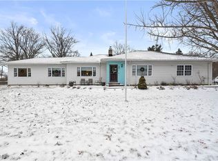 104 Berkshire Rd, Elyria, OH 44035