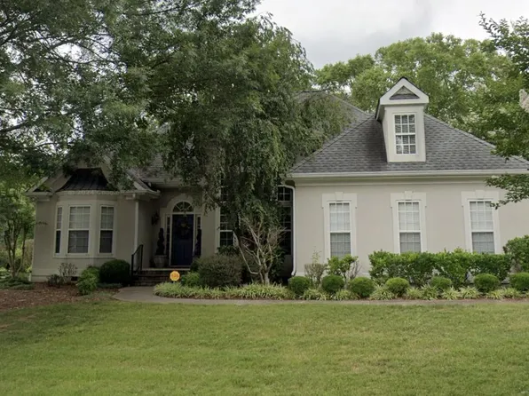 348 Magnolia Vale Dr, Chattanooga, TN 37419