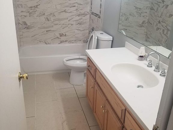 5th image of 176 Grady Dr