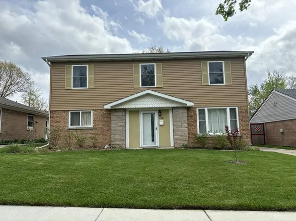 2461 Hawthorne Rd, Homewood, IL 60430