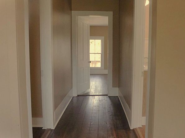 123 S Main St
