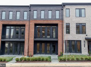 23187 Hampton Oak Ter, Ashburn, VA 20148