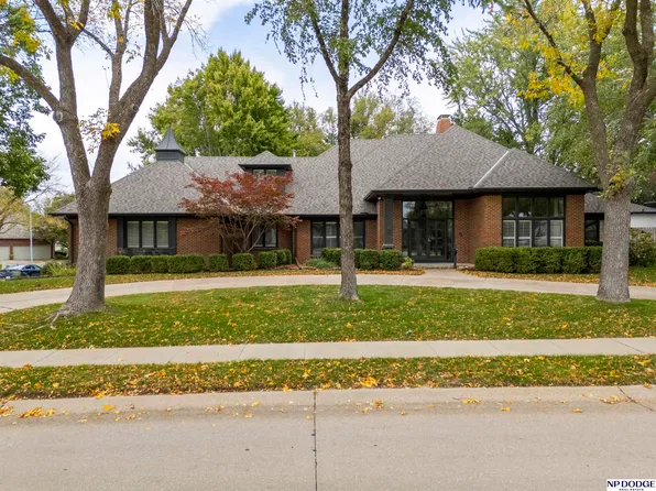 13426 Seward St, Omaha, NE 68154