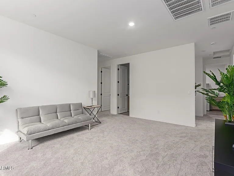 21283 W Edgemont Ave — Photo 20