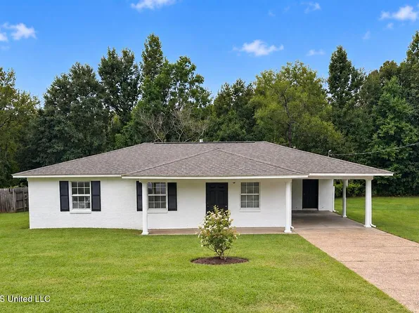 314 Barbara Ave NW, Magee, MS 39111
