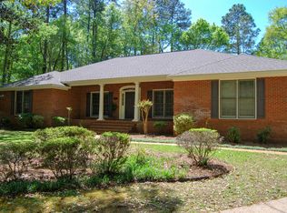 1605 Montcliff Dr, Dothan, AL 36303