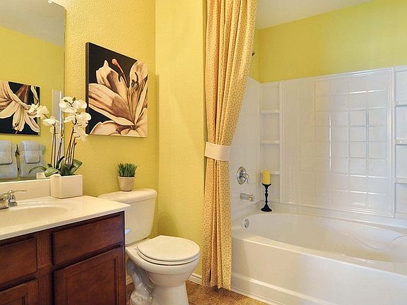 Master Bath - Image depicts furnished model. Options & selections may vary.