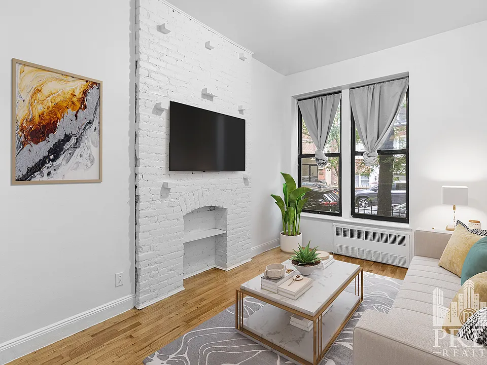 147 E 30th St #1A