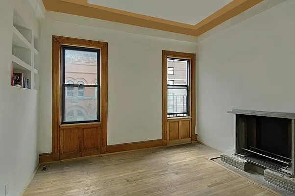 Sold by Corcoran | media 23