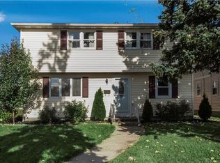 2 Sandra Dr, Cheektowaga, NY