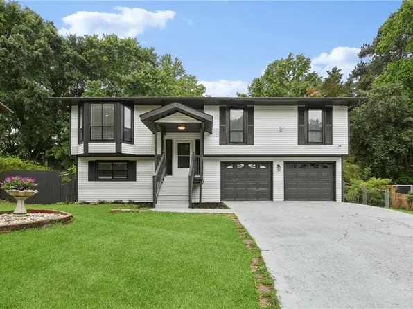 1824 Danielle Pl, Lawrenceville, GA 30043