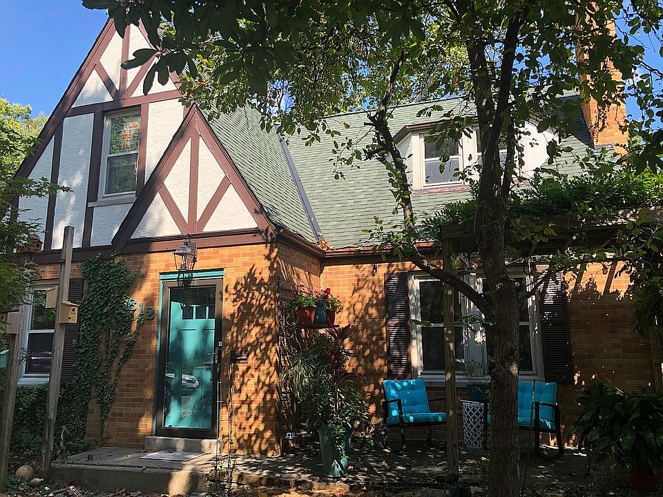 1st image of 812 Saint James Ave