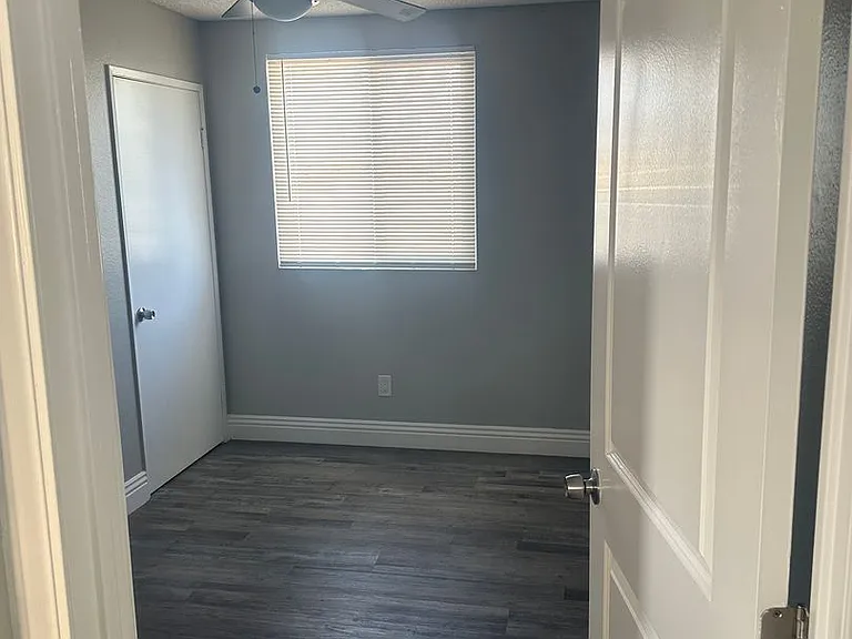 10974 S Main St #1-4 — Photo 7