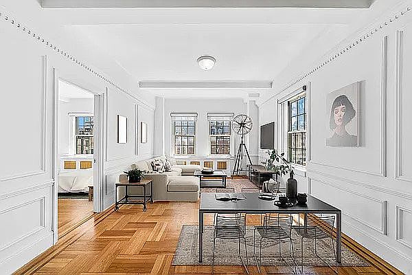 1st image of 25 E 67th St APT 5A