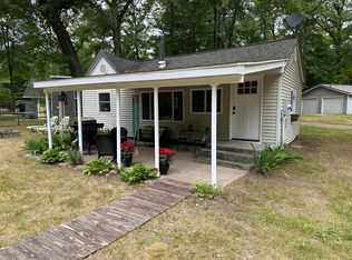 2421 W Wolf Lake Blvd, Baldwin, MI 49304