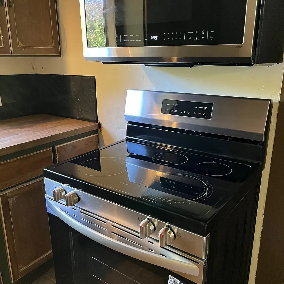 2 bed, $2,000 — Photo 4