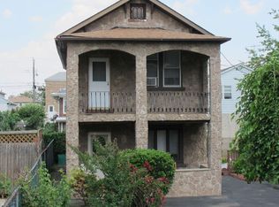 257 Sand Ln, Staten Island, NY 10305