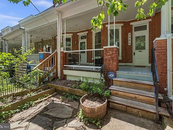 5th image of 3446 Roland Ave