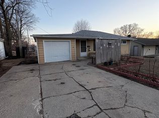 613 Jefferies St, Cherokee, IA 51012