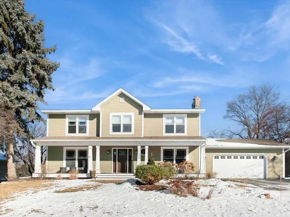 11844 Dunhill Rd, Eden Prairie, MN 55344