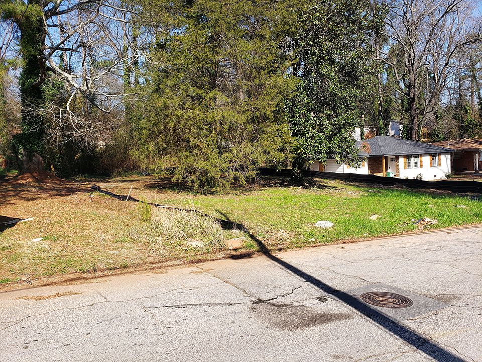 2nd image of 2858 Monterey Dr Lot 7