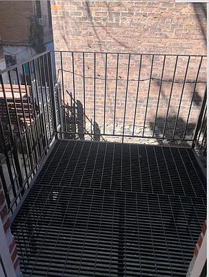 Rented by Waverly Realty Associates | media 8