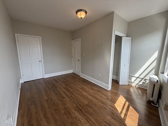 5th image of 346 Hanover St #4