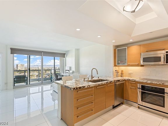 3rd image of 322 Karen Ave Unit 1505