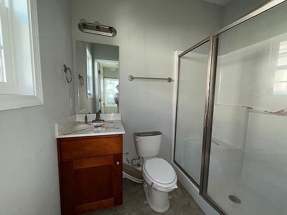 5th image of 132 Palm Cove Circle