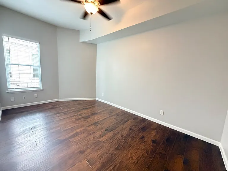 228 Lotus St #101 — Photo 6