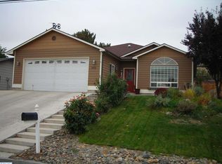 1431 Paterson Rd, Prosser, WA 99350