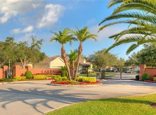 130 Lower Lake Ct, Debary, FL 32713