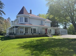 30 Elm St, Fort Kent, ME 04743