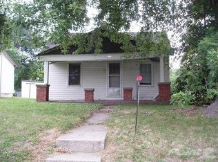406 Spring St, Amazonia, MO 64421