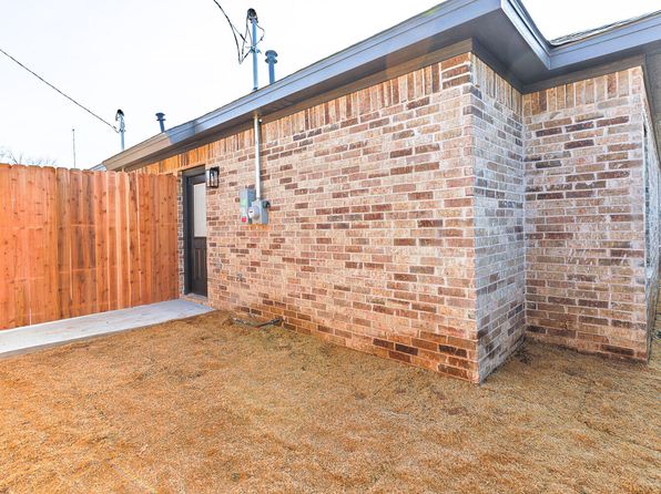 2002 16th St, Lubbock, TX 79401