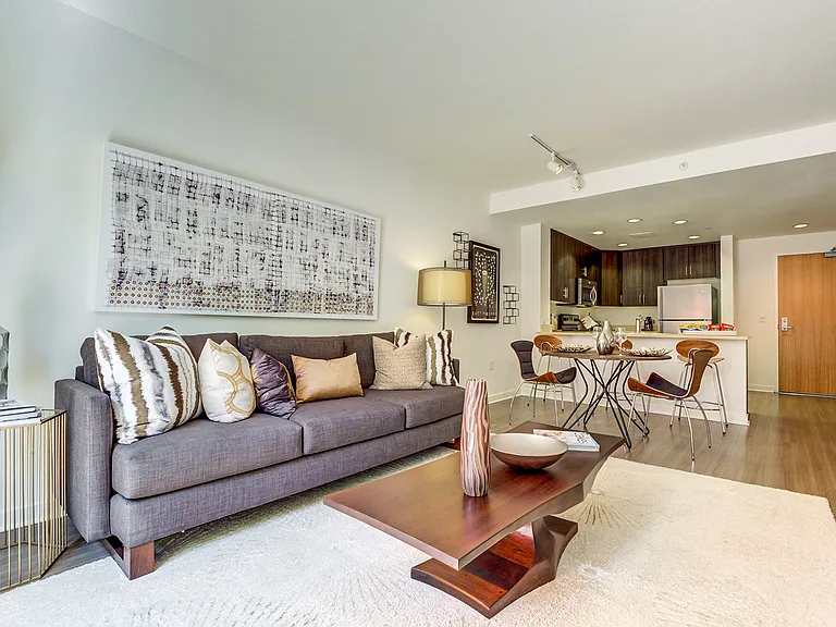 Venue Apartments — Photo 8