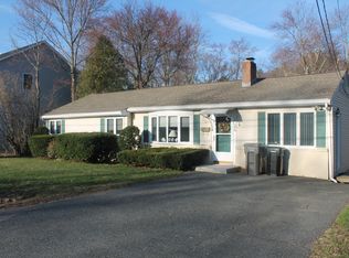 8 Lilian Road Ext, Framingham, MA 01701