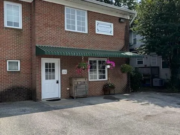 22756 Lawrence Ave #6, Leonardtown, MD 20650