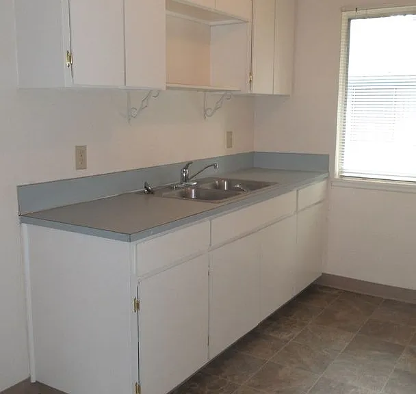 125 D St — Photo 4