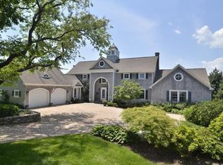 215 Old Black Point Rd, Niantic, CT 06357