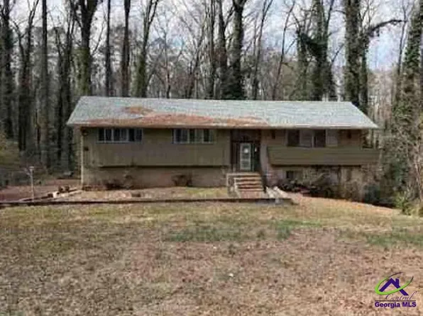 4173 Fredericksburg Dr, College Park, GA 30337