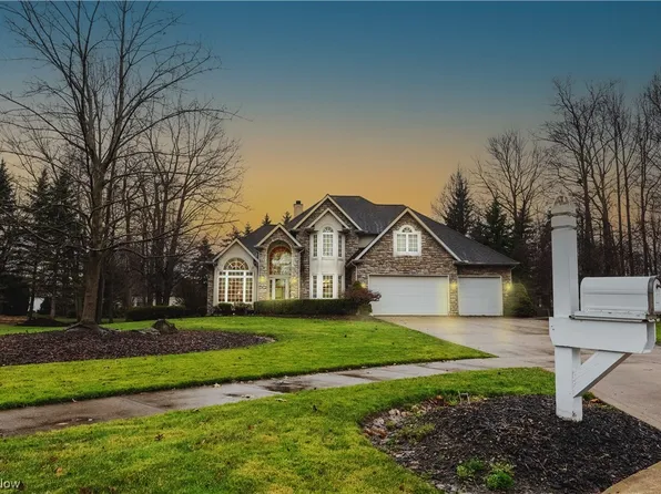 9344 Megan Ct, Mentor, OH 44060