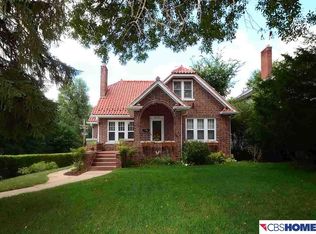 6502 N 24th St, Omaha, NE 68112